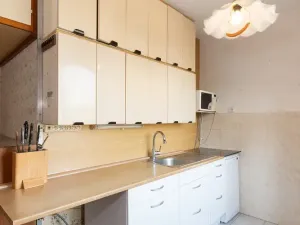 Prodej bytu 2+1, Praha - Vršovice, Kubánské náměstí, 55 m2