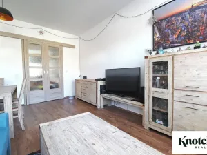 Prodej bytu 3+1, Brno, Táborská, 70 m2