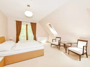 Prodej rodinného domu, Karlovy Vary, Slovenská, 147 m2