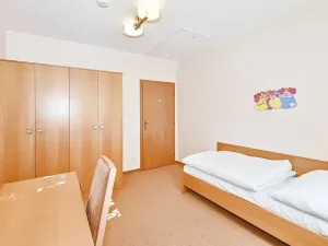Prodej rodinného domu, Karlovy Vary, Slovenská, 149 m2