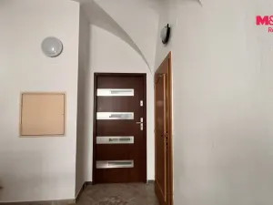 Pronájem obchodního prostoru, Jihlava, Smetanova, 31 m2
