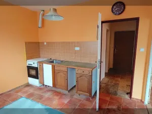 Prodej bytu 1+1, Praha - Kamýk, Zvolská, 35 m2