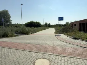 Prodej pozemku, Mikulov, Slovácké brigády, 721 m2