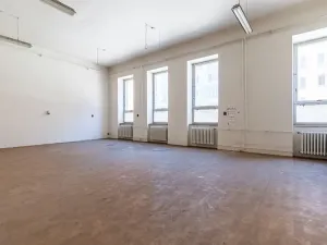Prodej činžovního domu, Ostrava, Zákrejsova, 1254 m2
