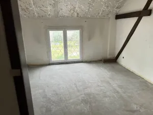 Pronájem výrobních prostor, Pavlov, 5626 m2