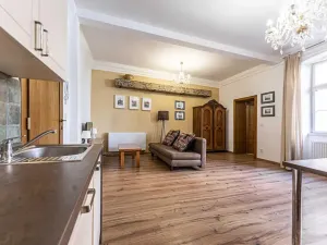 Pronájem bytu 2+kk, Praha - Malá Strana, Mostecká, 50 m2