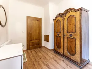 Pronájem bytu 2+kk, Praha - Malá Strana, Mostecká, 50 m2