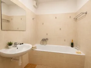 Pronájem bytu 2+kk, Odolena Voda, Nad Štolami, 63 m2