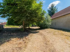 Prodej pozemku pro bydlení, Svéradice, 2388 m2