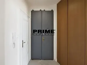 Pronájem bytu 2+kk, Praha - Vinohrady, náměstí Jiřího z Poděbrad, 54 m2