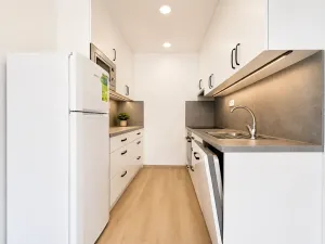 Pronájem bytu 2+kk, Kladno, Polská, 41 m2