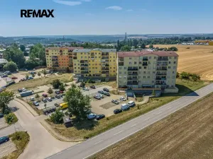 Pronájem bytu 1+kk, Klecany, V Honech, 30 m2