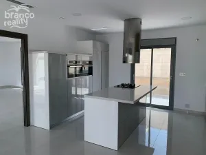 Prodej rodinného domu, Pinoso, Alicante, Španělsko, 165 m2