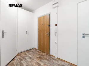 Prodej bytu 2+kk, Praha - Řepy, Šimonova, 62 m2