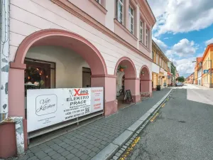 Pronájem restaurace, Přelouč, Masarykovo náměstí, 50 m2