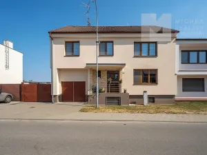 Prodej rodinného domu, Březí, Mládežnická, 230 m2