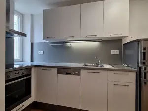 Pronájem bytu 2+1, Praha - Smíchov, Podbělohorská, 42 m2