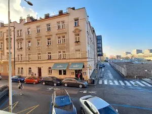 Pronájem bytu 2+kk, Praha - Holešovice, Malá Plynární, 51 m2