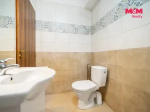 Prodej obchodního prostoru, Lázně Bohdaneč, Škroupova, 107 m2