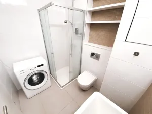Pronájem bytu 2+kk, Praha - Libeň, Novovysočanská, 40 m2