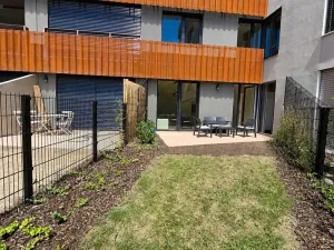Pronájem bytu 2+kk, Praha - Radlice, U Komína, 52 m2