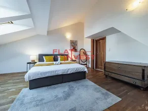 Prodej bytu 6+kk a větší, Praha - Nové Město, Řeznická, 294 m2