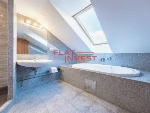 Prodej bytu 6+kk a větší, Praha - Nové Město, Řeznická, 294 m2