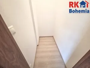 Pronájem bytu 2+kk, Praha - Háje, Loosova, 54 m2