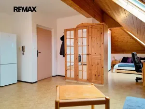 Pronájem bytu 1+kk, Senohraby, U školky, 41 m2