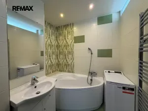 Prodej bytu 3+kk, Vilémov, Žatecká, 59 m2