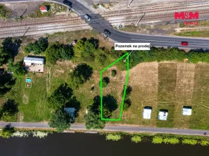 Prodej zahrady, Křešice, 449 m2