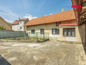 Prodej rodinného domu, Jeneč, Nouzov, 214 m2