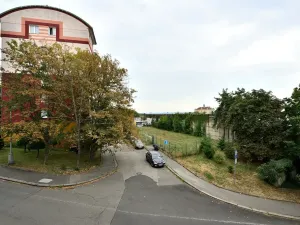 Pronájem bytu 3+kk, Praha - Kobylisy, Na Stírce, 82 m2