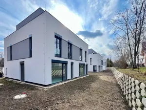 Prodej rodinného domu, Líbeznice, U studánky, 153 m2