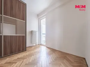 Prodej bytu 2+1, Praha, Krumlovská, 51 m2
