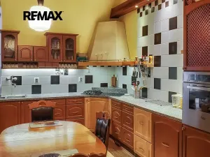 Prodej domu, Ježovy, 700 m2