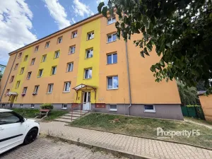 Pronájem bytu 2+1, Unhošť, Komenského, 52 m2