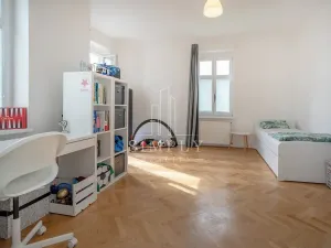 Prodej činžovního domu, Říčany, Legií, 500 m2