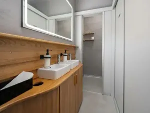 Prodej obchodního prostoru, Praha - Košíře, Naskové, 48 m2