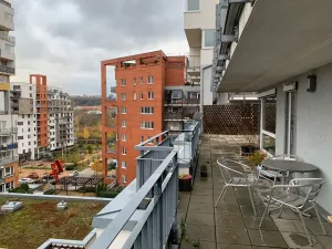 Pronájem bytu 2+kk, Praha - Vysočany, Pod Harfou, 56 m2
