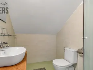 Prodej rodinného domu, Hlásná Třebaň, Karlštejnská, 163 m2