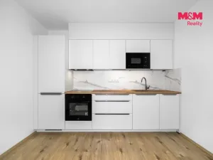 Pronájem bytu 2+kk, Plzeň, Safírová, 66 m2