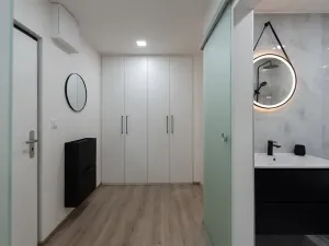 Prodej bytu 2+1, Praha - Lhotka, Zálesí, 42 m2