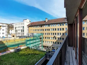 Prodej bytu 2+kk, Praha - Holešovice, Na Maninách, 52 m2