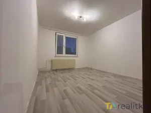 Pronájem bytu 3+1, Orlová, Vnitřní, 81 m2