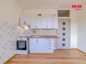Pronájem bytu 1+1, Karlovy Vary - Rybáře, U Koupaliště, 36 m2