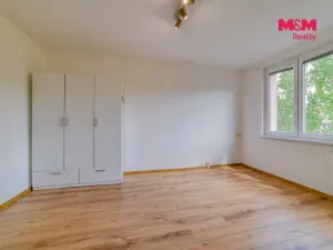 Pronájem bytu 1+1, Karlovy Vary - Rybáře, U Koupaliště, 36 m2
