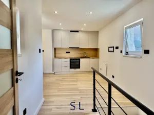 Pronájem bytu 2+kk, Jablonec nad Nisou, Nádražní, 55 m2