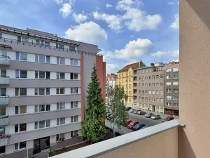 Prodej bytu 2+kk, Praha - Nusle, Kloboučnická, 60 m2
