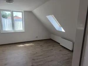 Pronájem bytu 4+1, Běleč, 178 m2